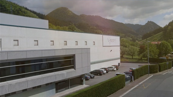 Ezarriren fabrika Lazkaon