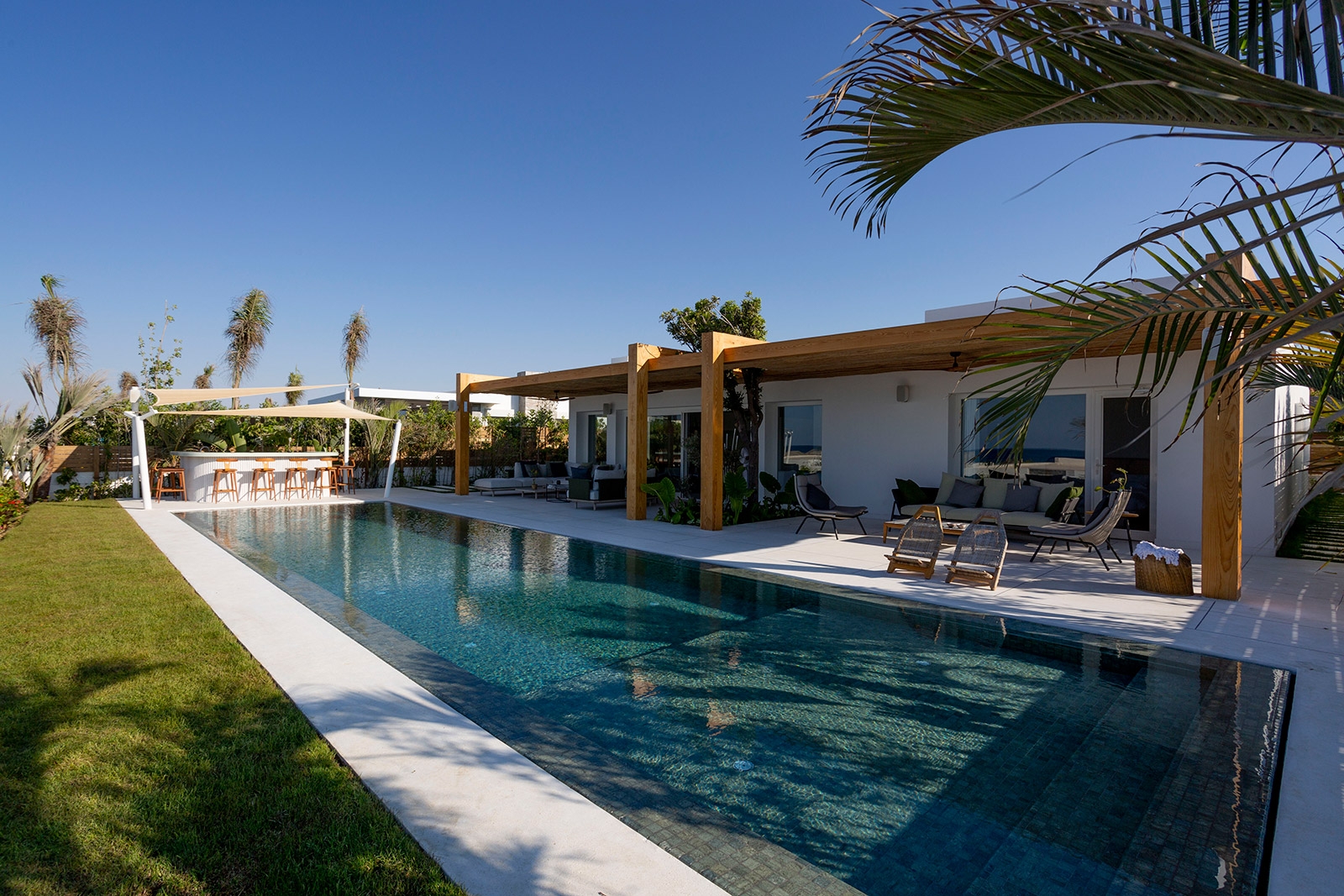 Ezarri_mosaico_Piedra-de-Bali_revestimiento_piscina