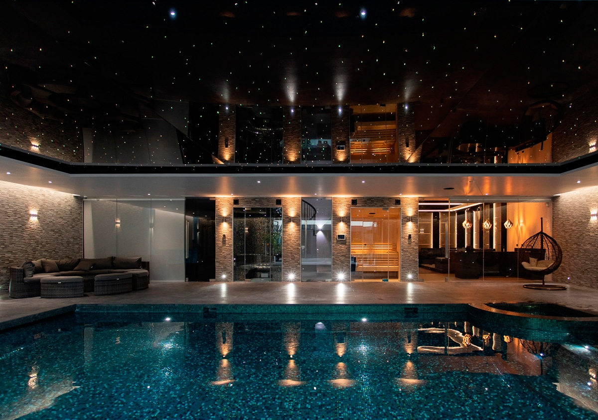 Ezarri takes the Gold for Domestic Indoor Pool at the EUSA Awards