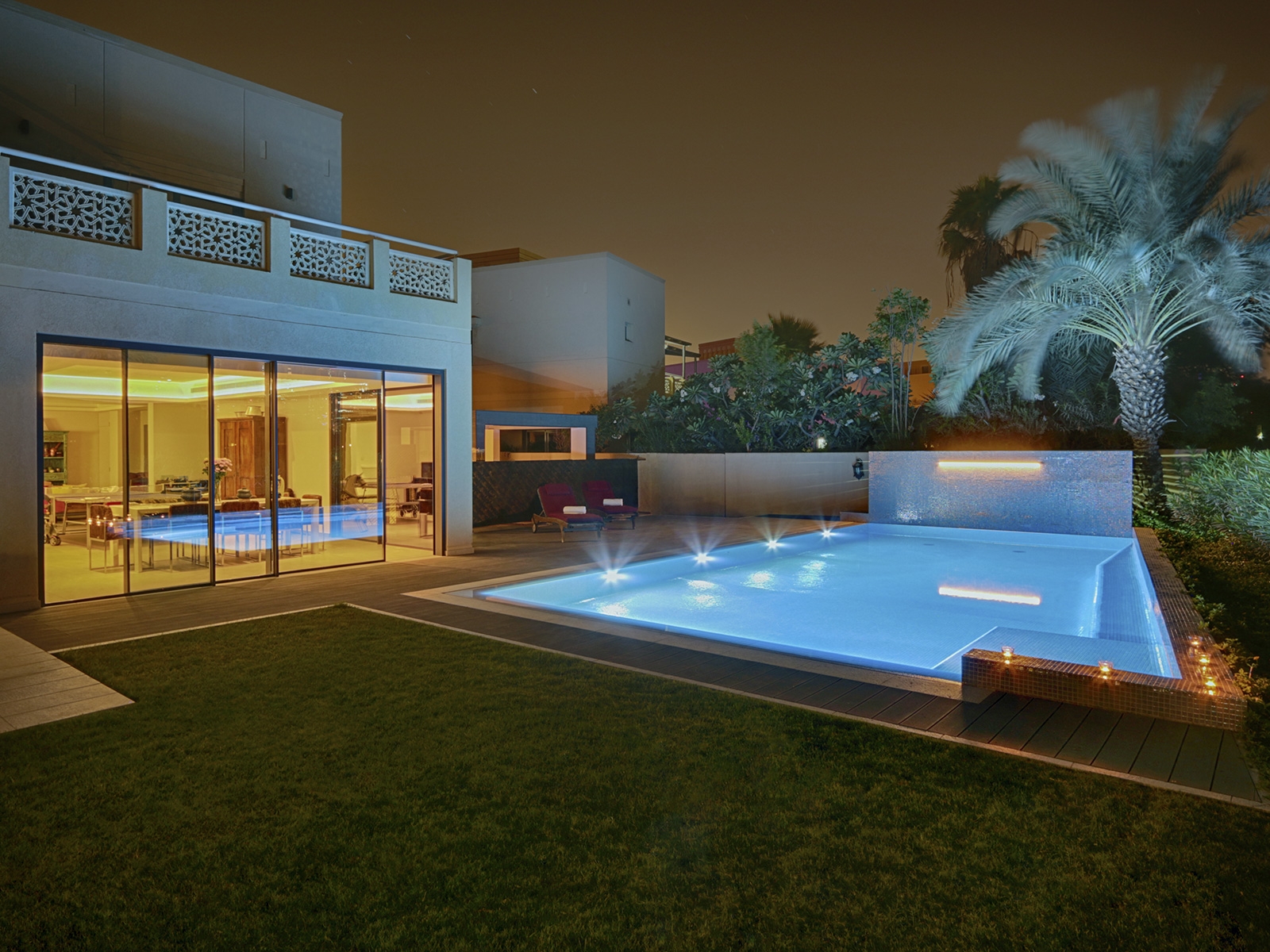 A pool mosaic in Dubai