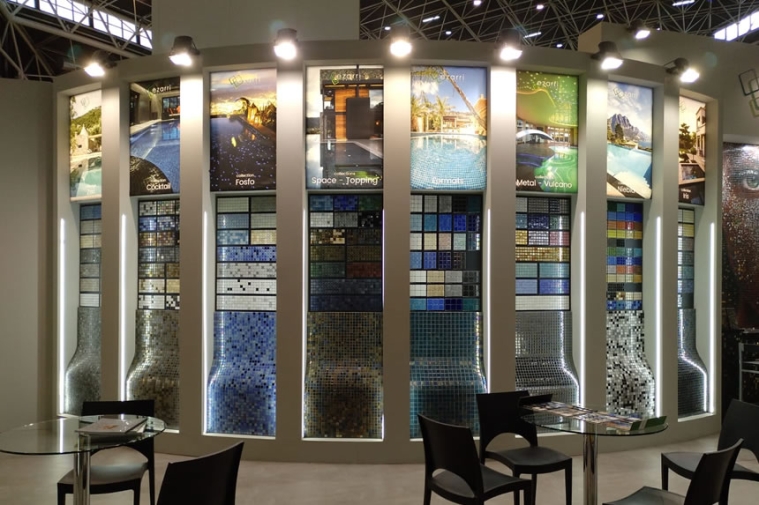 Ezarri stand at Cevisama 2019