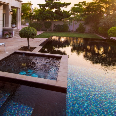 De quelle couleur verra-t-on l’eau de ma piscine ?