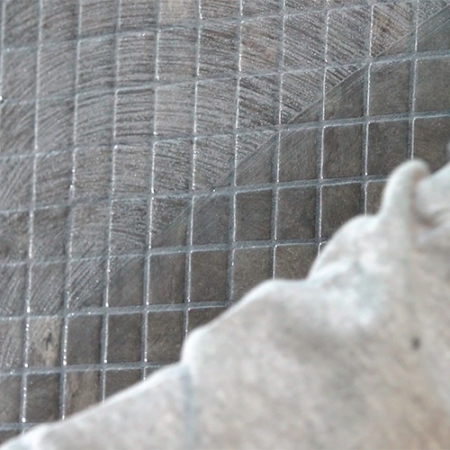 ¿Cómo limpiar restos de juntas cementosas del mosaico Ezarri?