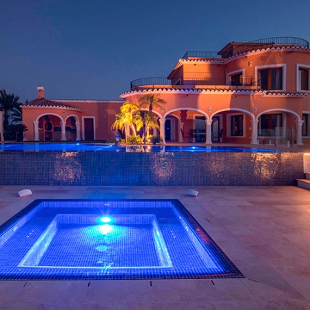 Ezarri takes third prize at the Pool Design Awards at Piscine Global Europe in Lyon