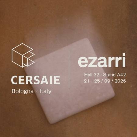 Nous nous retrouvons une nouvelle fois à Cersaie 2026 pour présenter une nouvelle collection Ezarri.