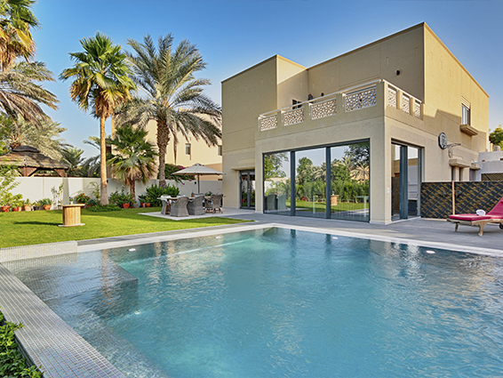 Construtores de piscinas